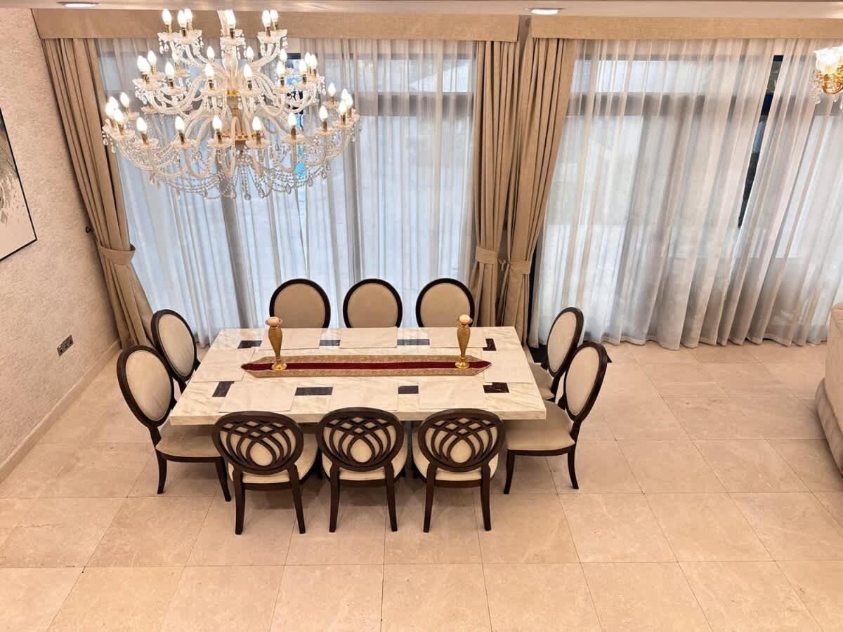 Estatesmen Palm Jumeirah Luxury Family Friendly Villa - 4