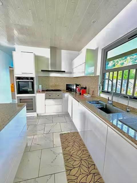 Villa Fare Mananui 2 chambres avec piscine et jardin - 2