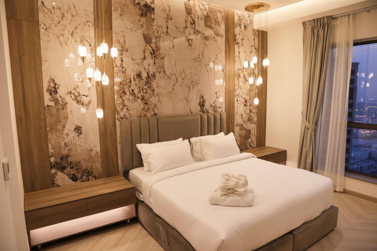 The Royale Vista Burj Khalifa View Residence