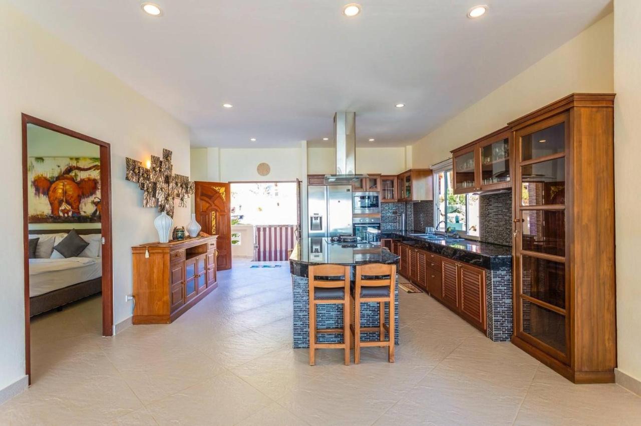 Luxury Seaview Villa, Infinity Pool, Sunset - 5