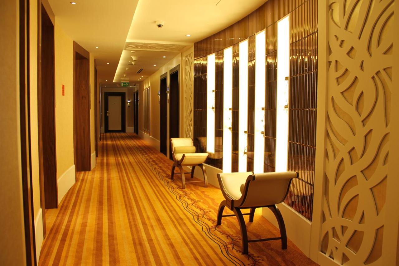 Samaya Hotel Deira photo