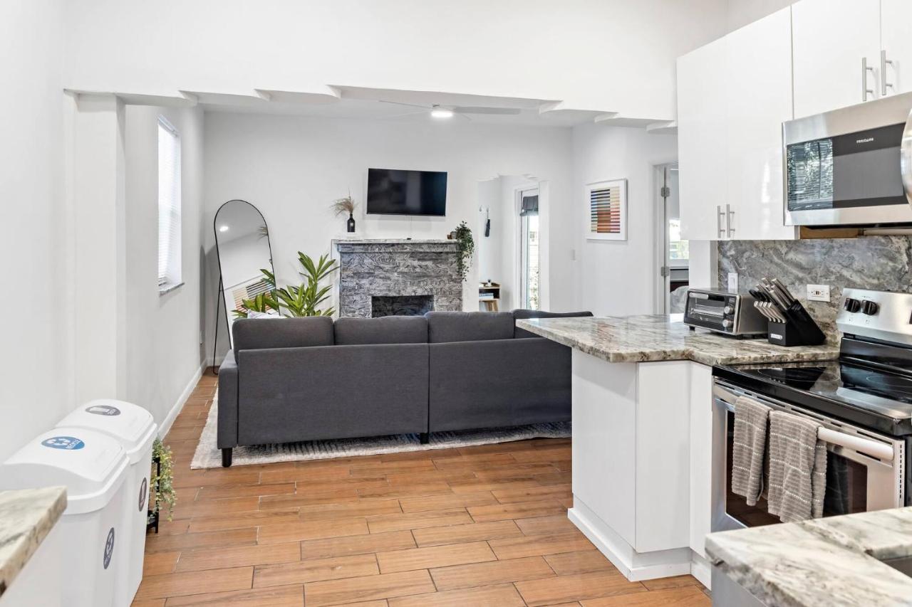 Stylish 2BR/2BA Miami Home near Wynwood - 2