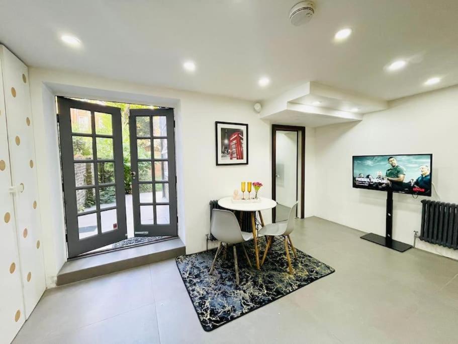 Charming 2Bd Modern Flat with Garden In Little Venice - 5