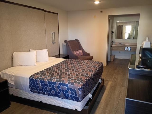 GO2 Inn & Suites by Reliance — photo 14