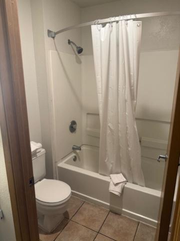 GO2 Inn & Suites by Reliance — photo 3