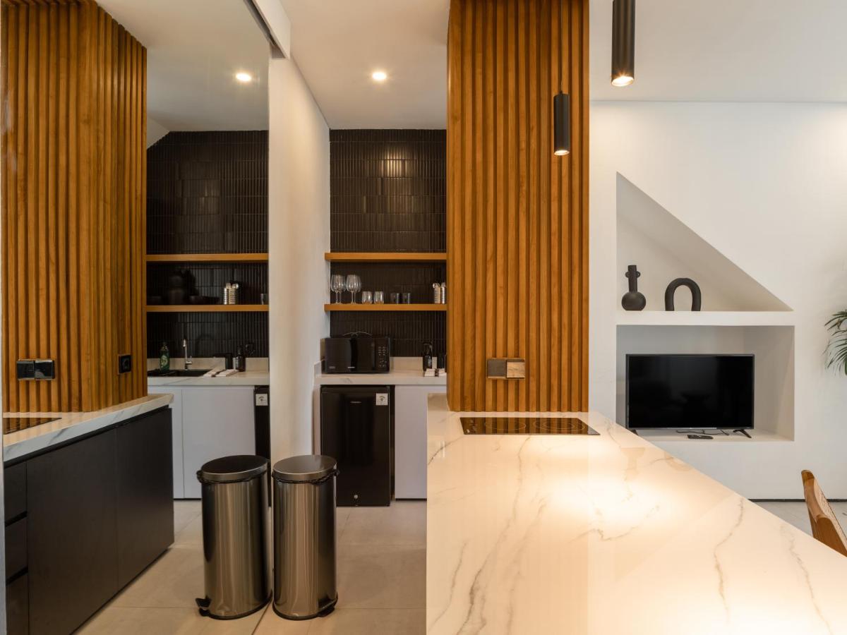 Luxury 1 Bed Apartment with Private Pool in Berawa - 5