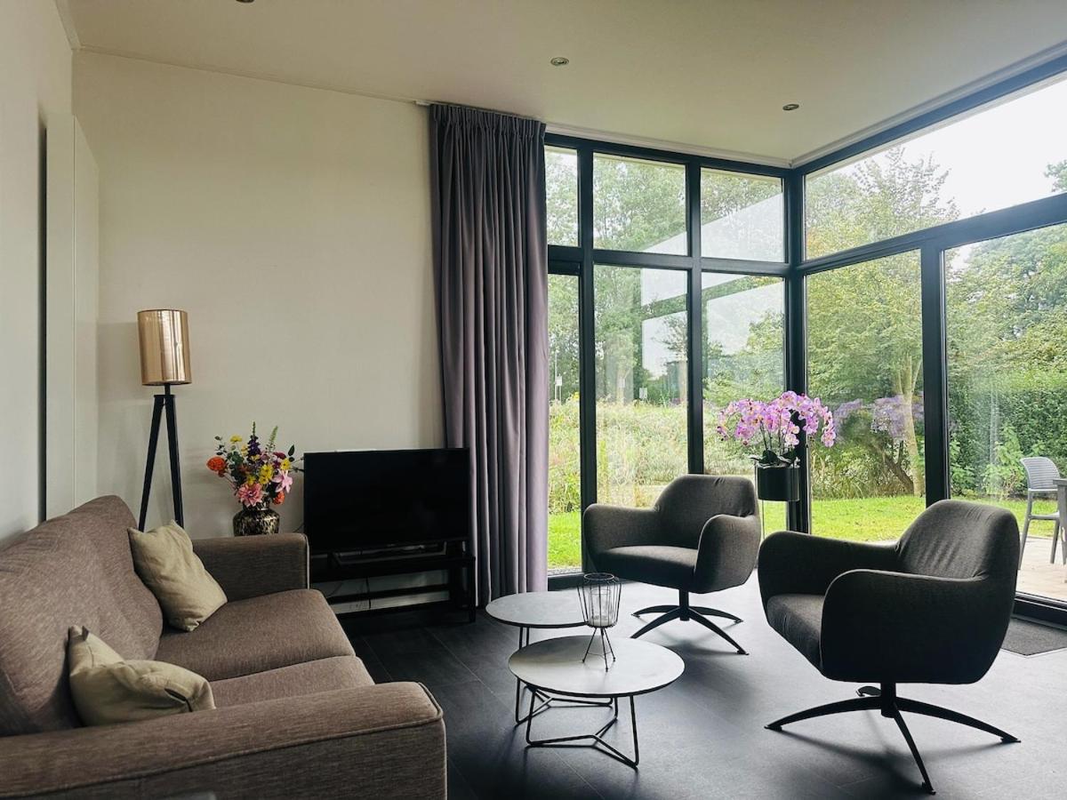 Stylish chalet in nature near Amsterdam - 3