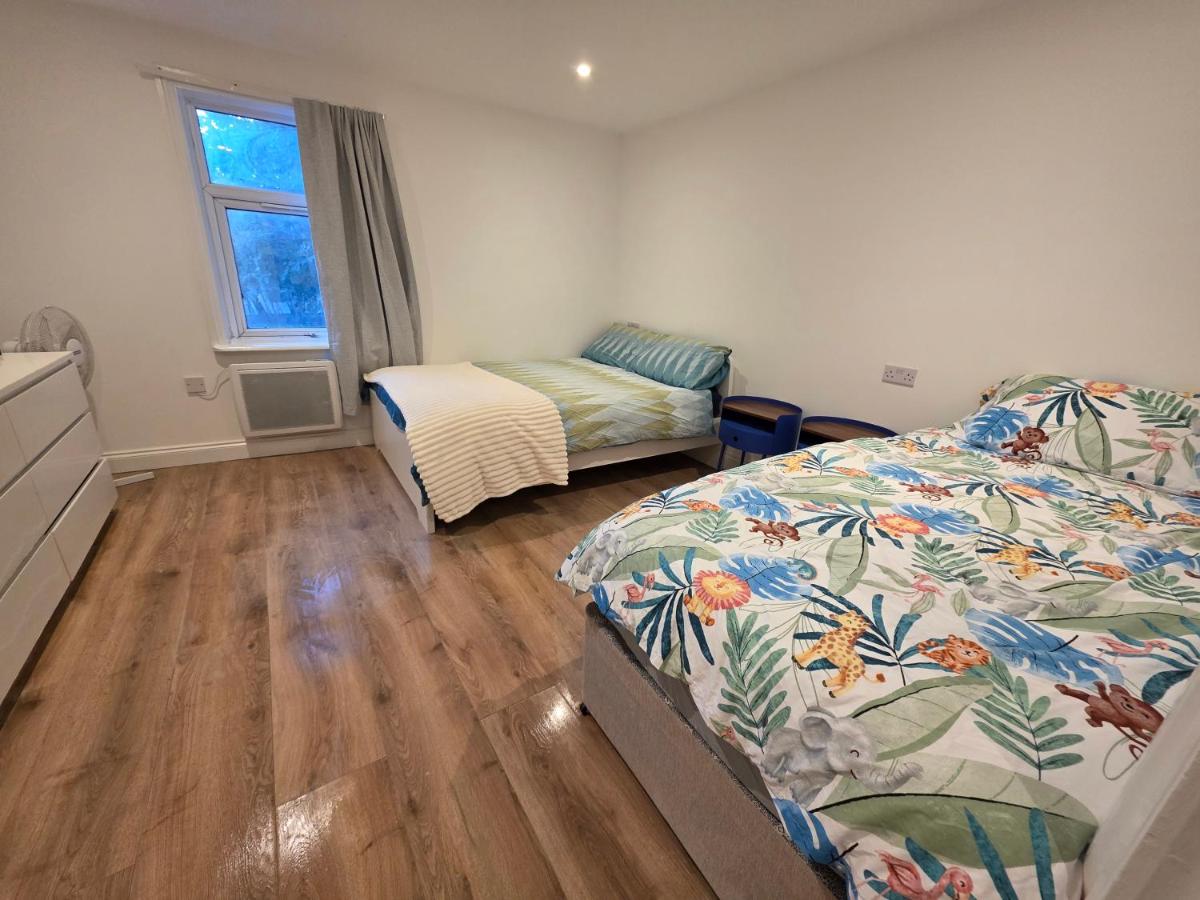 Studio Flat Peckham Rye London Apartment Zone 2 Location - 2