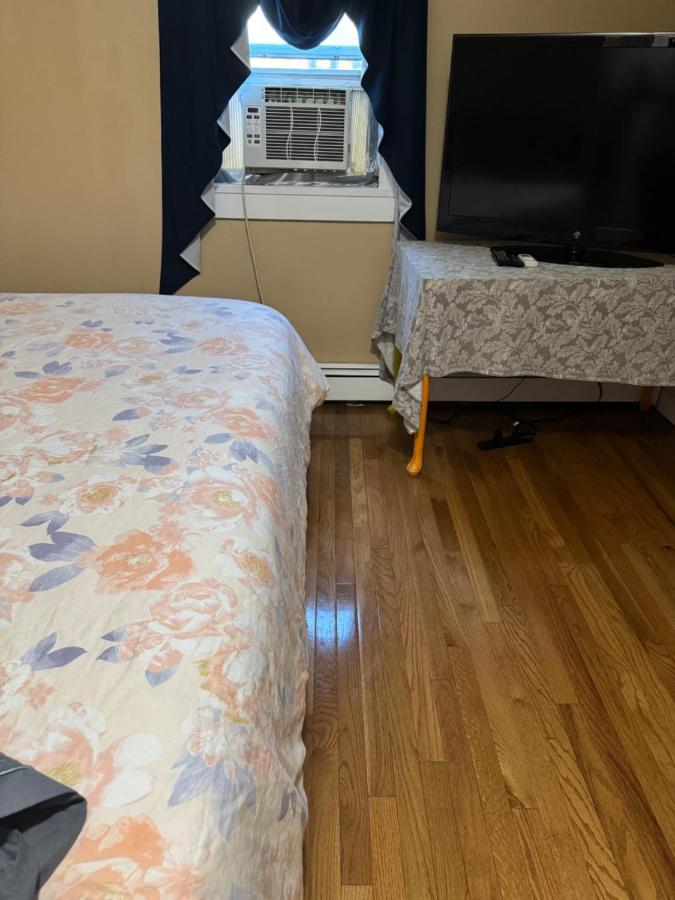 Cozy room with Queen bed 20 min to NYC - 5