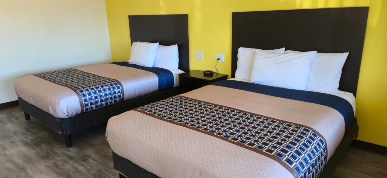 Del Rancho Motor Inn — photo 11