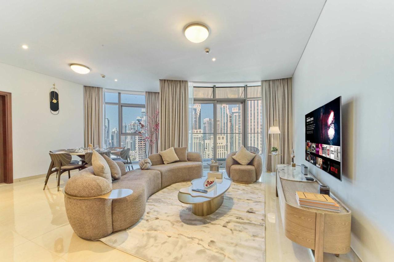 fam Living Ultra Luxury 3BR Burj Khalifa View - 5