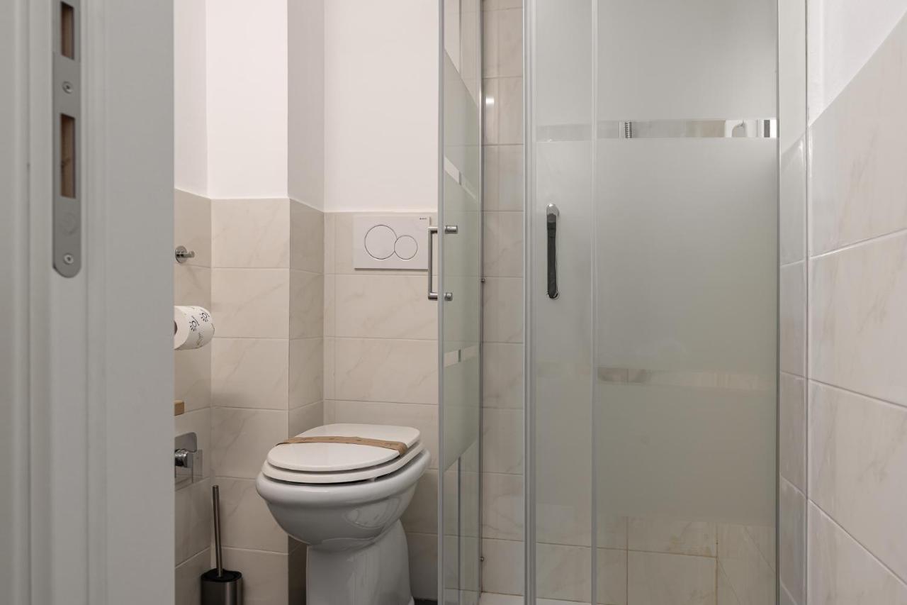 City Comfort - 20 minutes walk to the Colosseum - 3