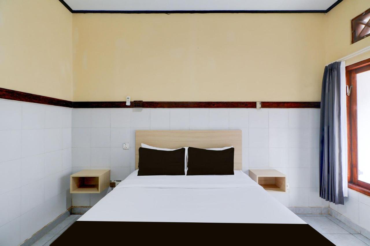 Townhouse Oak Legian Near Kuta Beach Formerly Sayang Maha Merta - 2