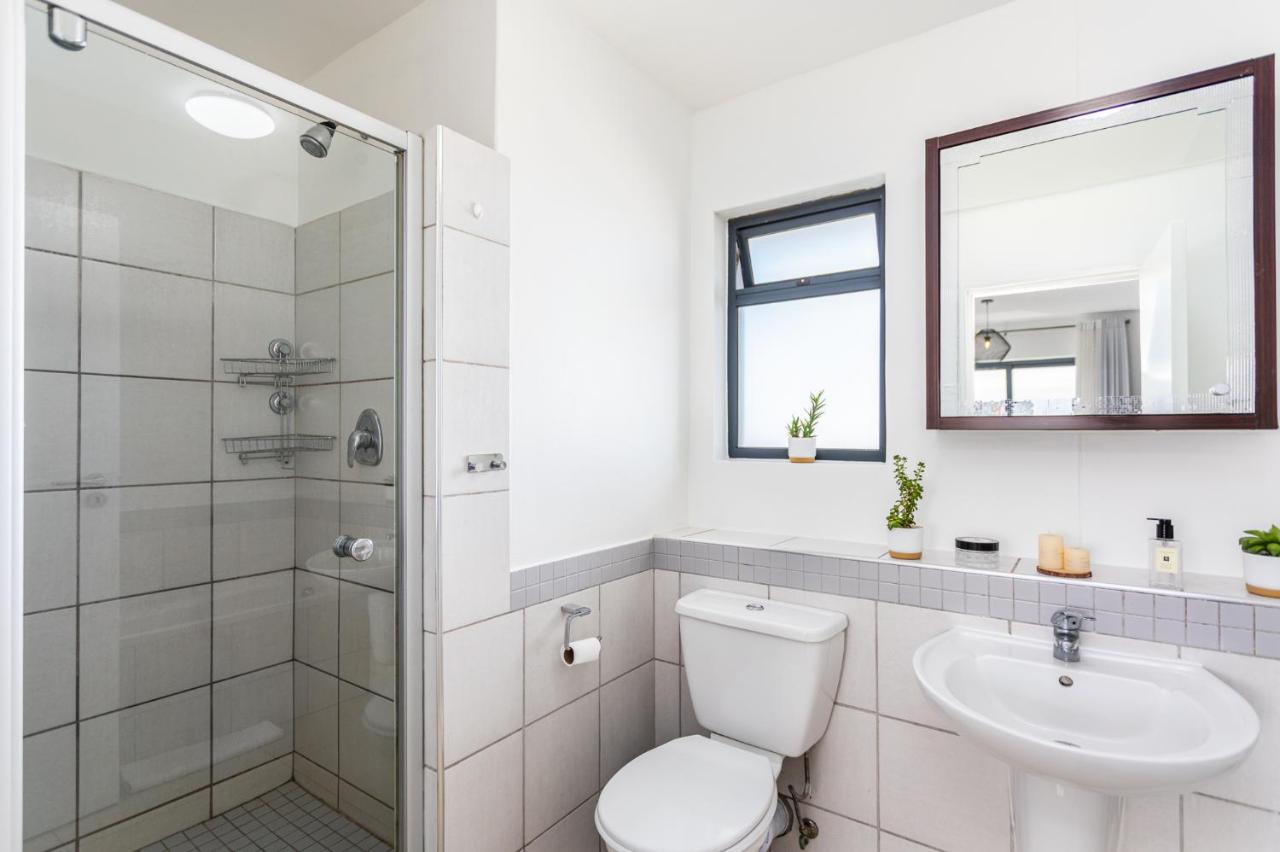 Knightsbridge 702W by CTHA - 5