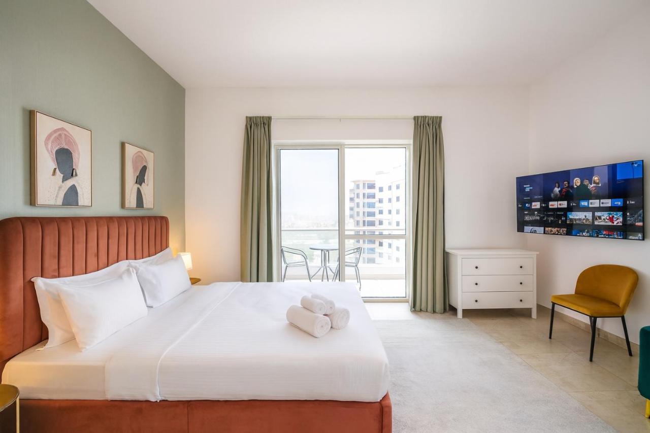 Premium Ensuite Room With Balcony - 2