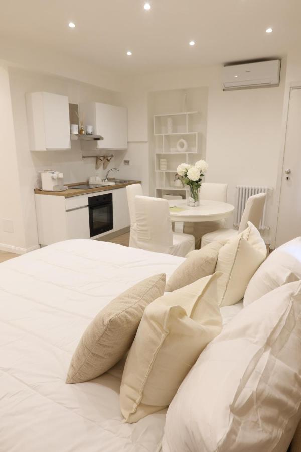 La dolce vita retreat - St Peter Vatican - 4