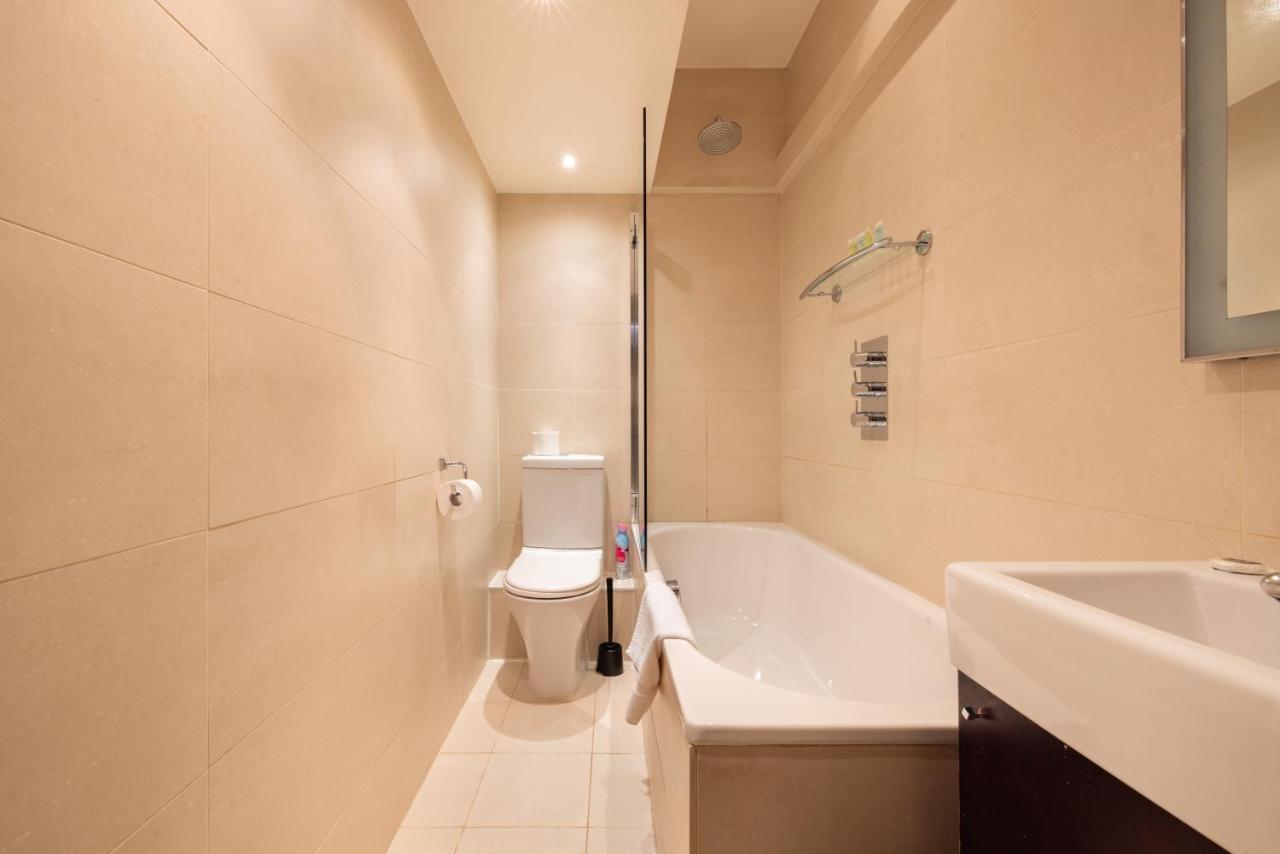 Earls Court Modern Vintage - 3