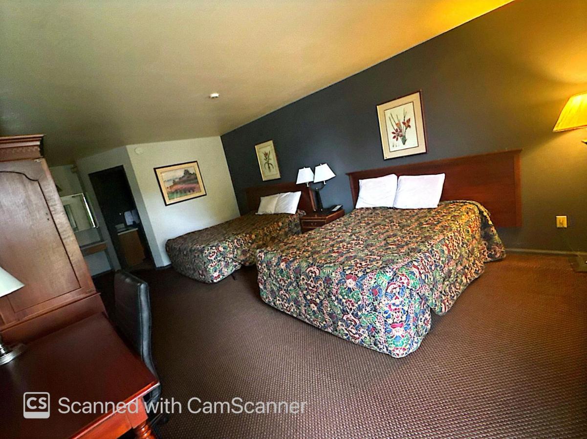 Windmill Inn Lynden — photo 4
