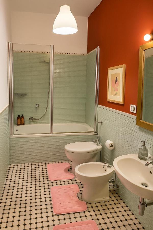 Romantic Monti 1800, Roma - 2 passi da Colosseo e Fori - 3