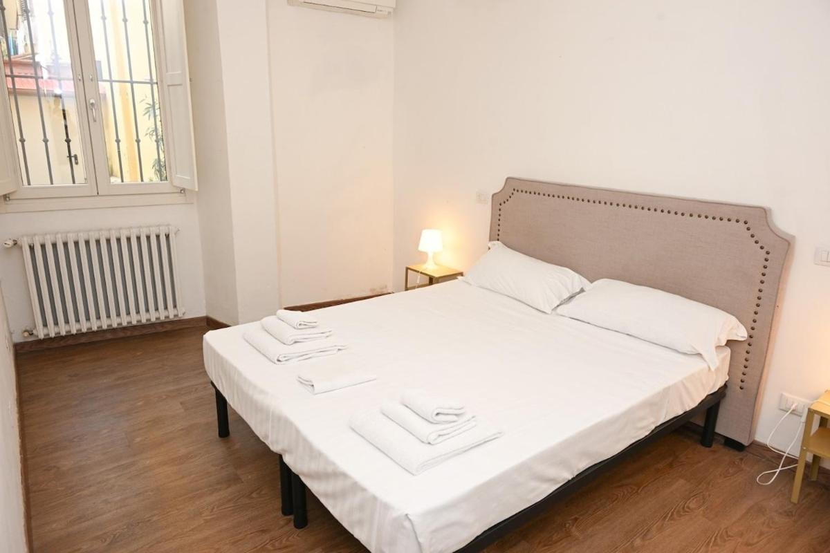 Duomo Apartment1 - 2