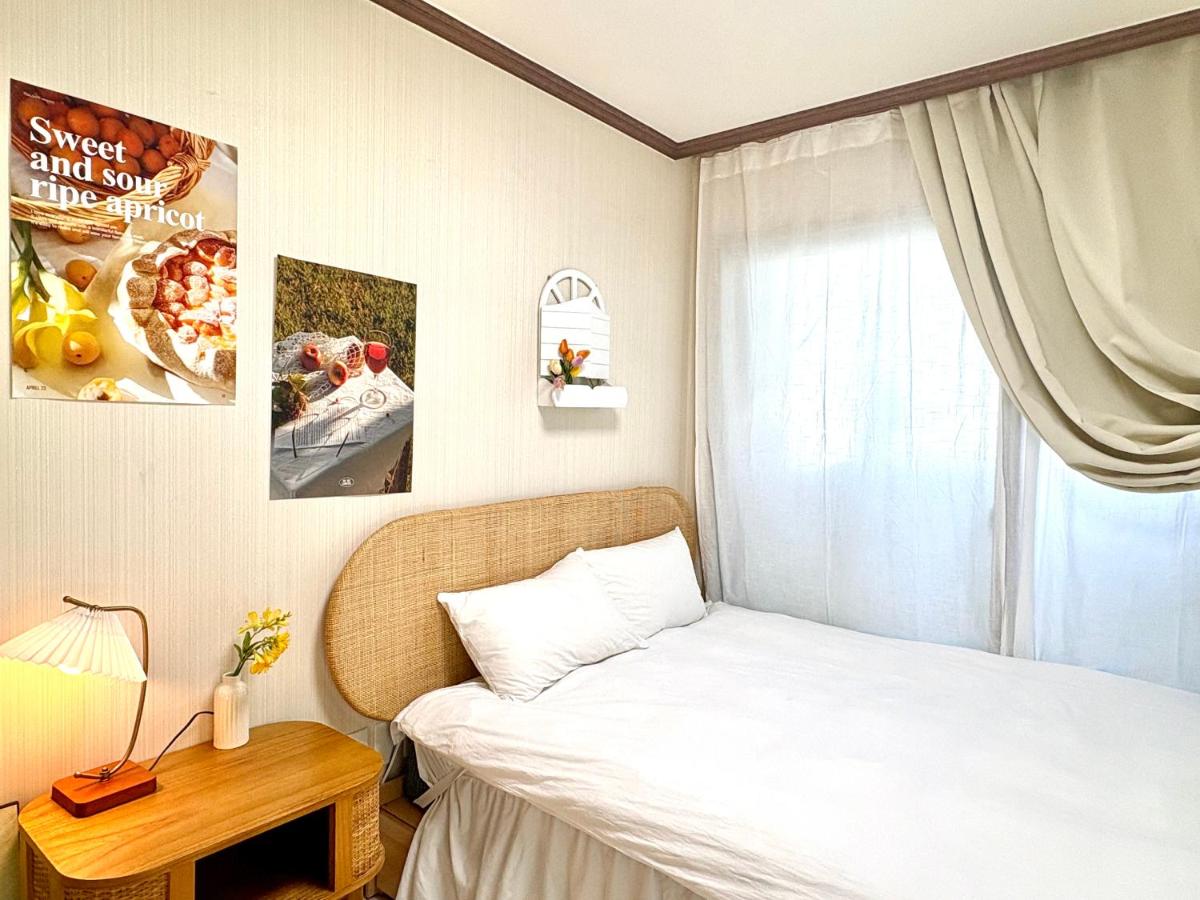 Morning in Seoul - 2