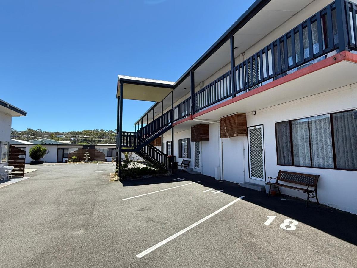 Hayfield Motel — photo 6