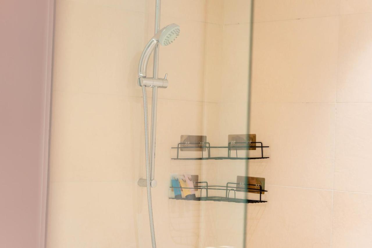 Chic Studio Walk to F1 Circuit & Attractions - 3