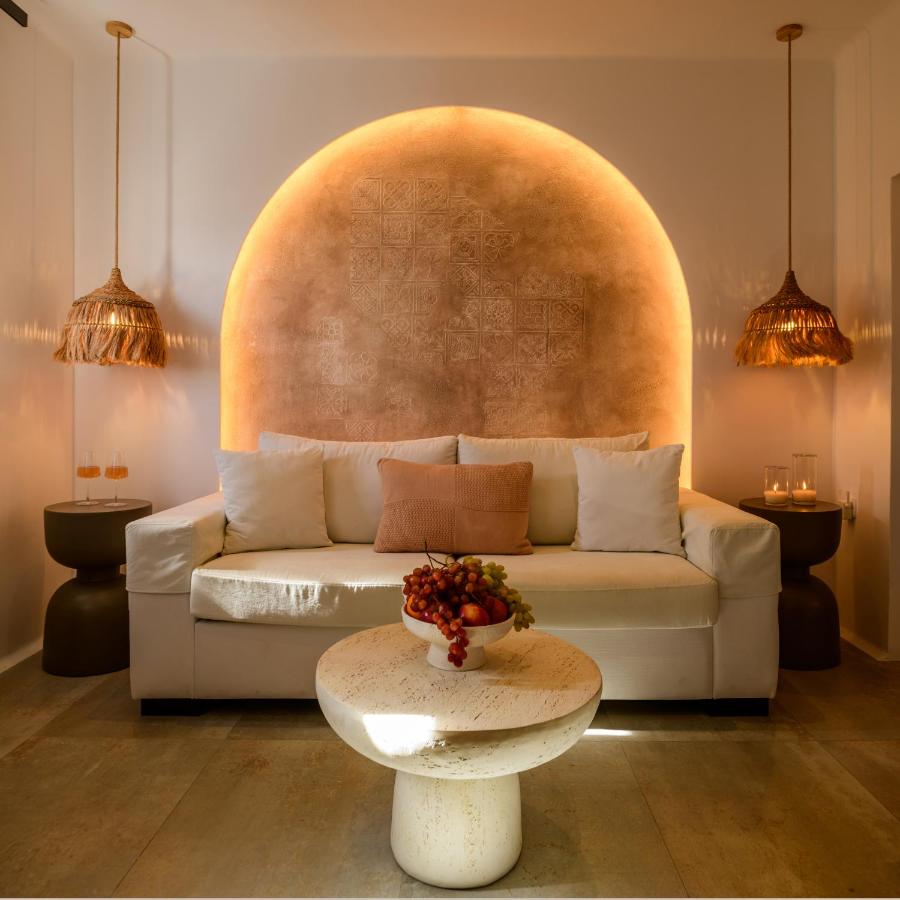 Themis Goddess Cave Suites - 3