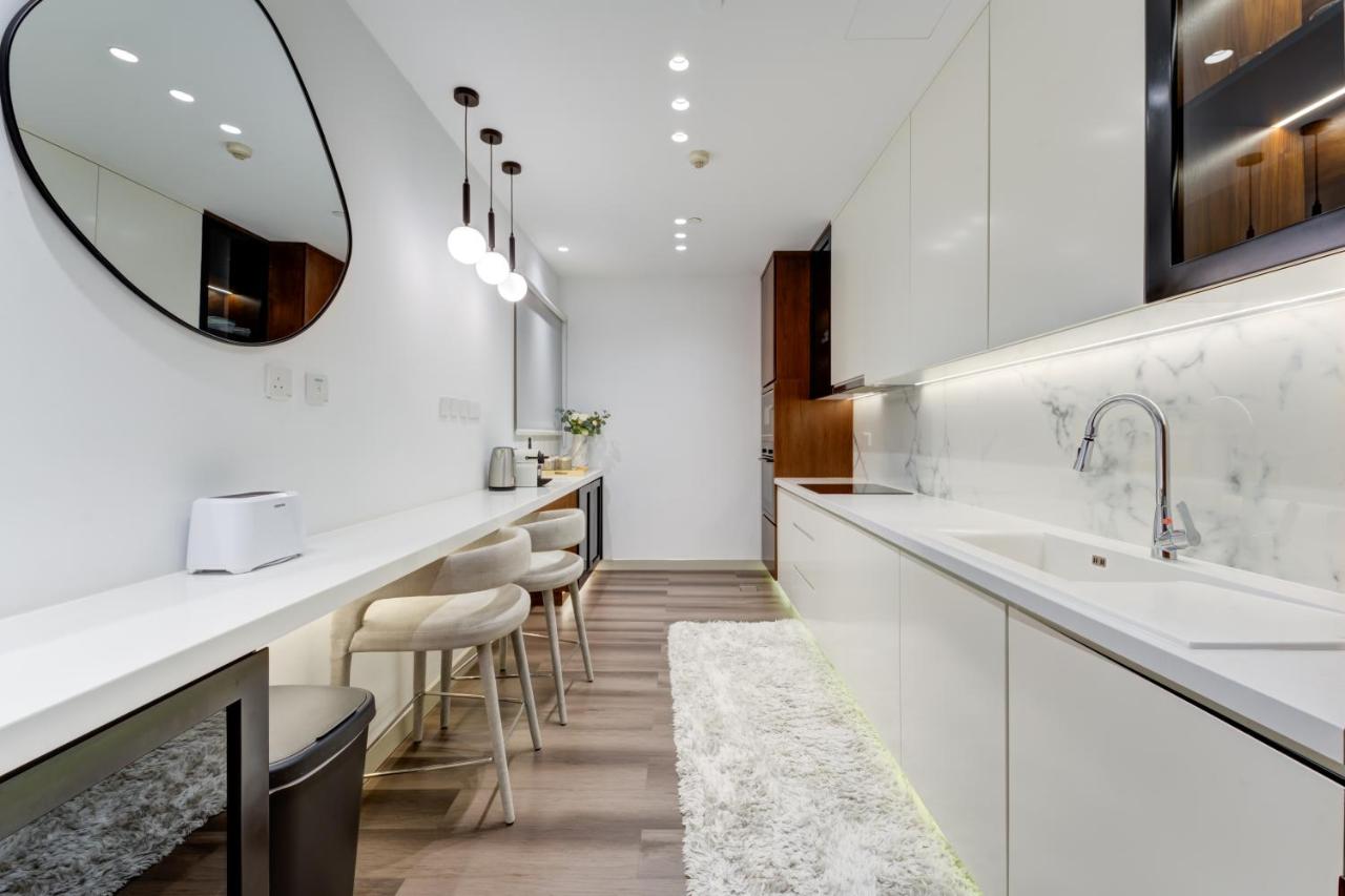 Vacationer Holiday Homes I Exquisite Four Bedroom I Dubai Marina I Horizon Tower - 3