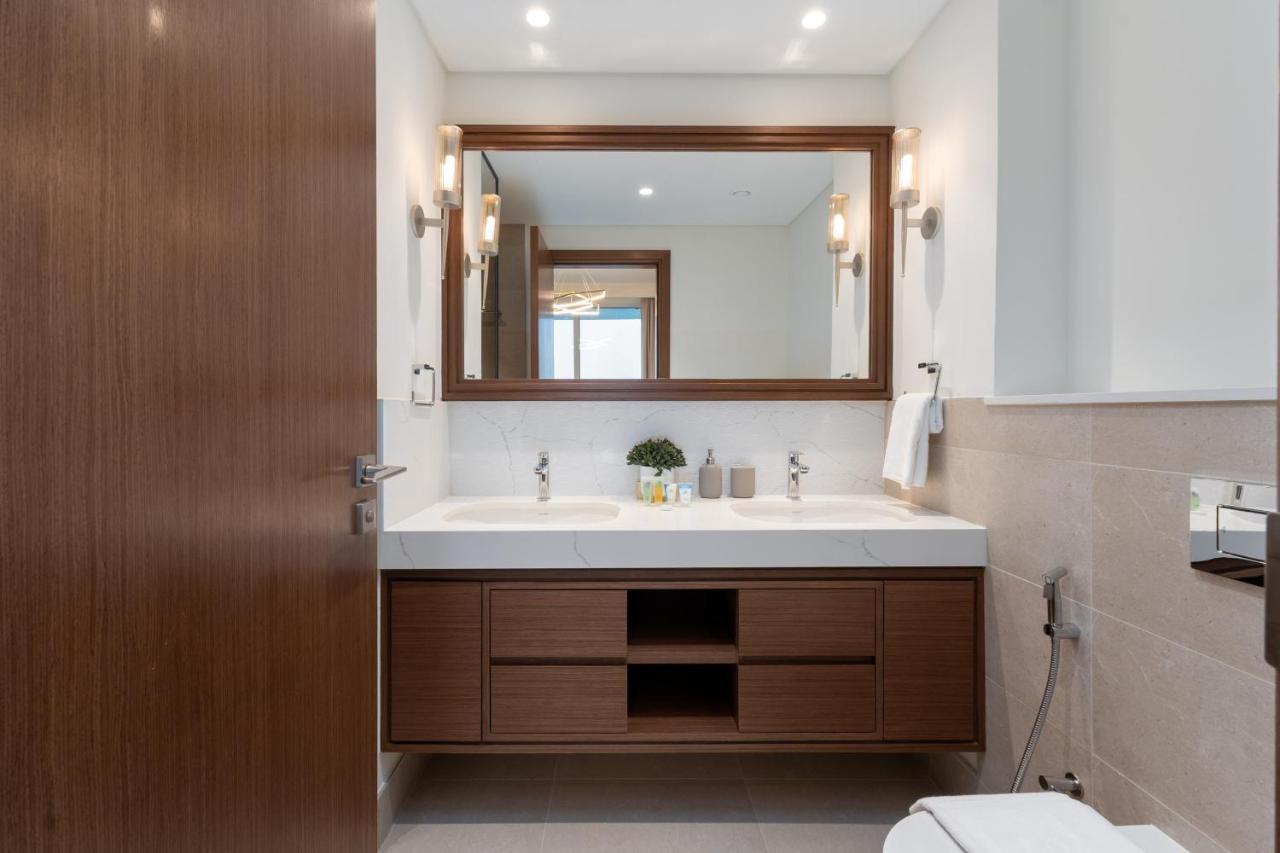 Palace Beach Residence 2, Emaar Beachfront - Mint Stay - 3