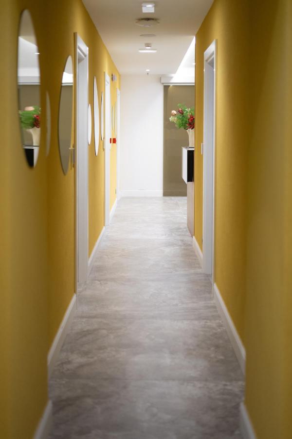 Rumi Luxury Rooms - 5