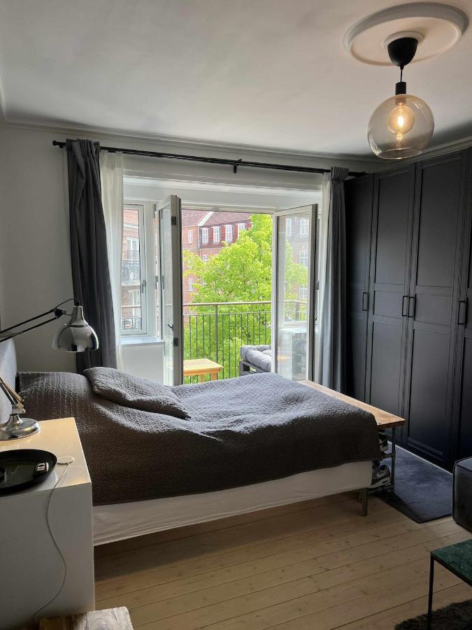 Charming city apartment with balcony - 2