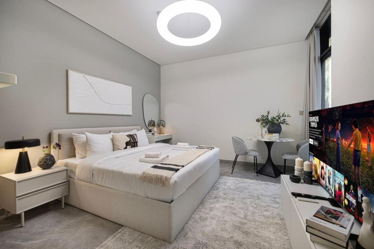 StayMada - Peninsula Luxury Apartment with Balcony - 3