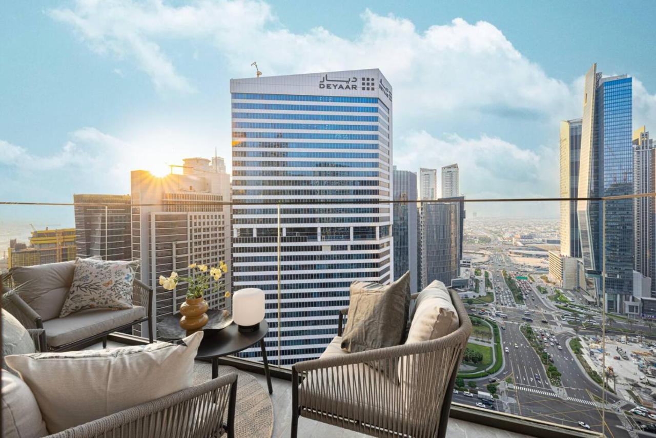 StayMada - Peninsula Luxury Apartment with Balcony