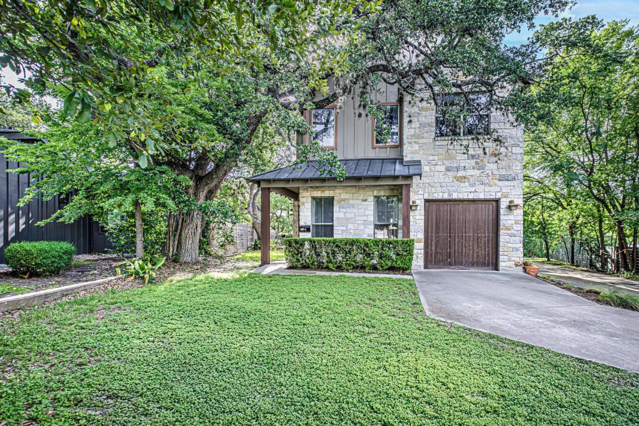 Charming 2BD - Billiards Near Lady Bird Lake & DT - 2