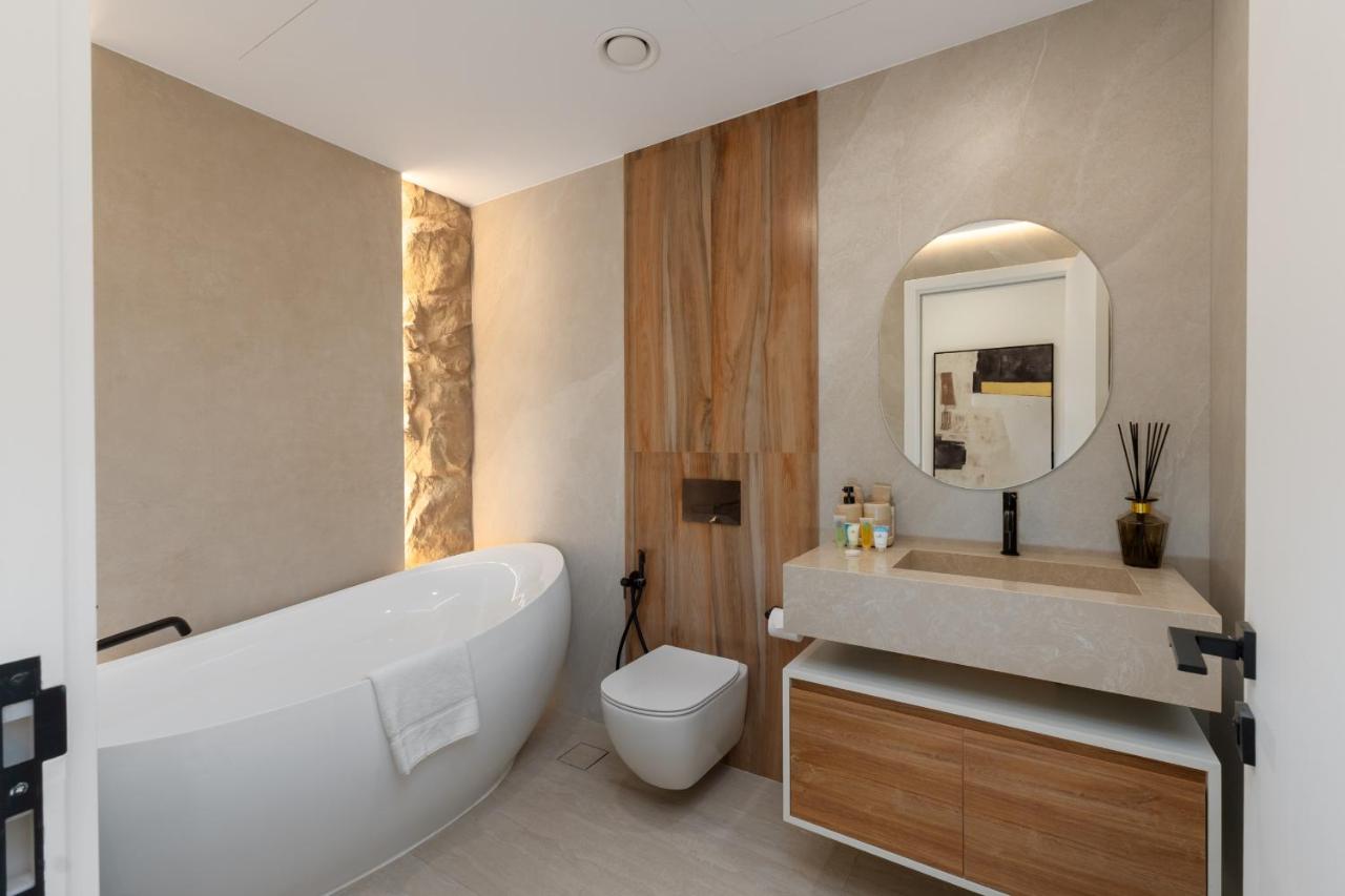 Sunrise Bay 2, Emaar Beachfront - Mint Stay - 3