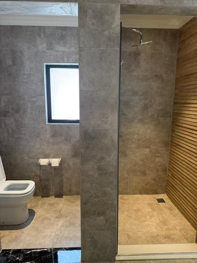 Mountain and Ocean - 4