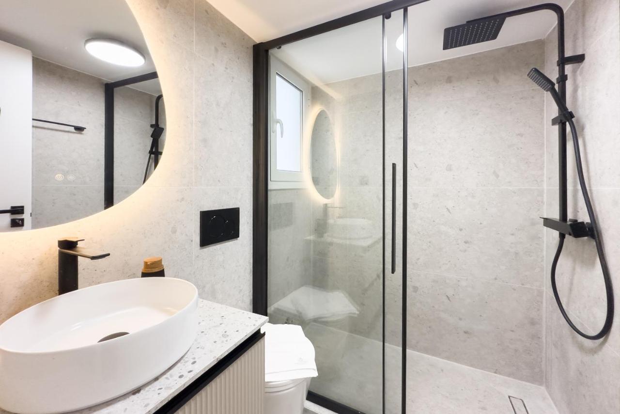 Athenian Zen Suite - 3
