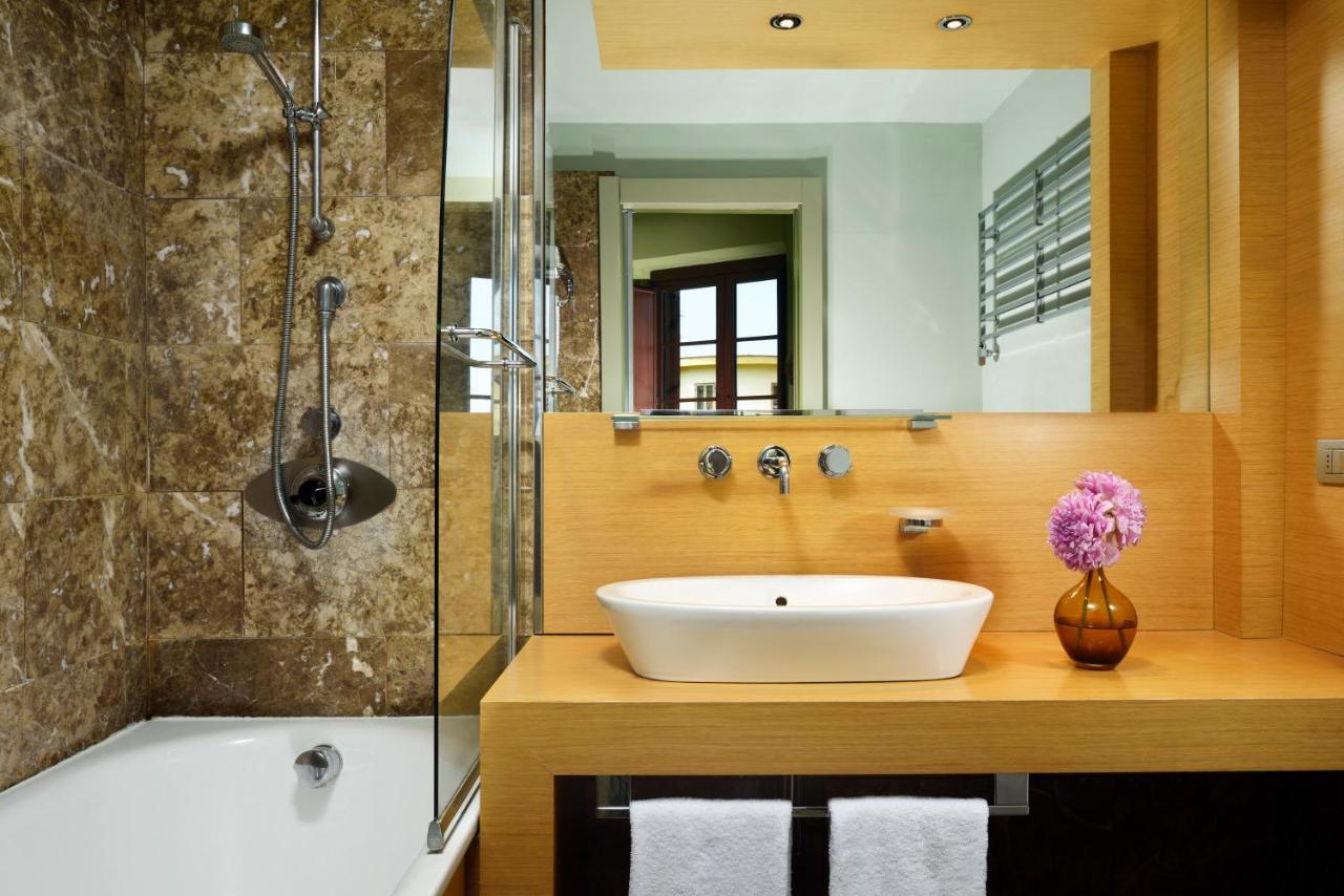 UNA Hotels Napoli - 3