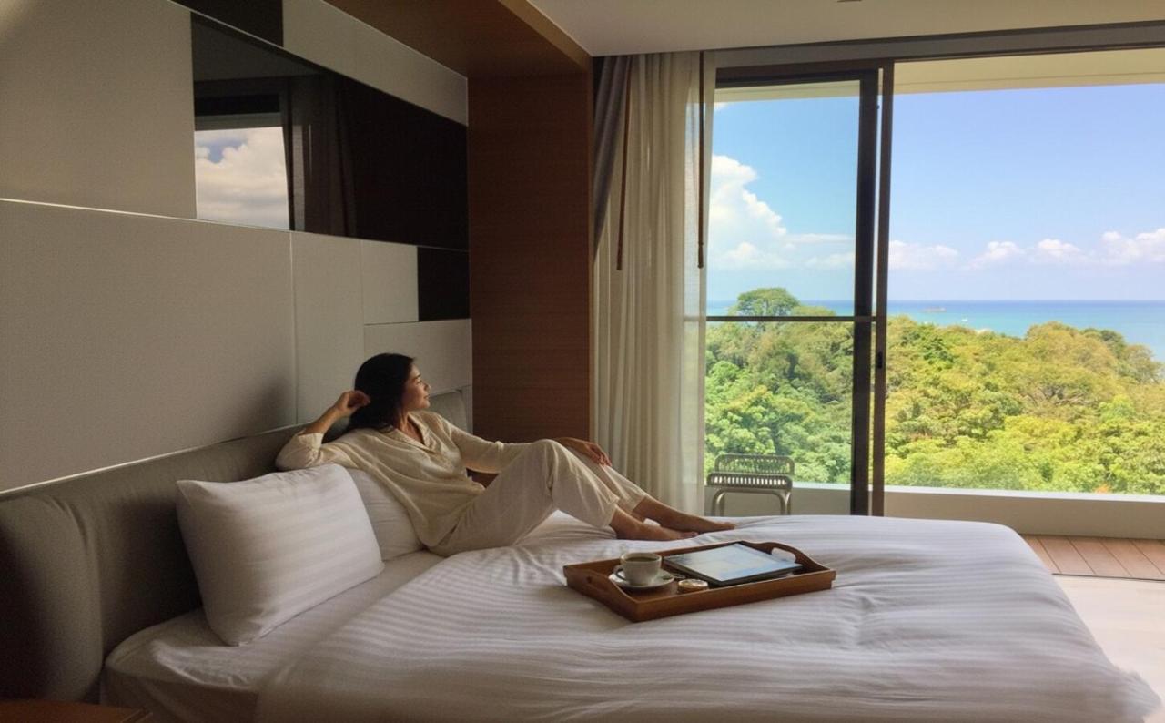 Sea View 3BR Duplex in The Sapphire Bay 88 Residence near Patong and Paradise Beach - 2