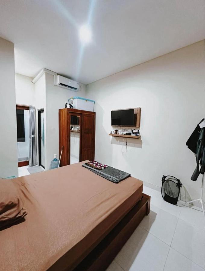 Room Close to Seminyak - Cozy & Strategic Stay - 4