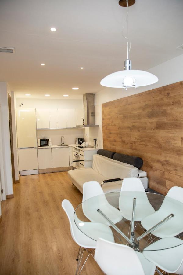 DragonTree Barcelona - apartamentos turisticos 5 min from the BEACH - 4