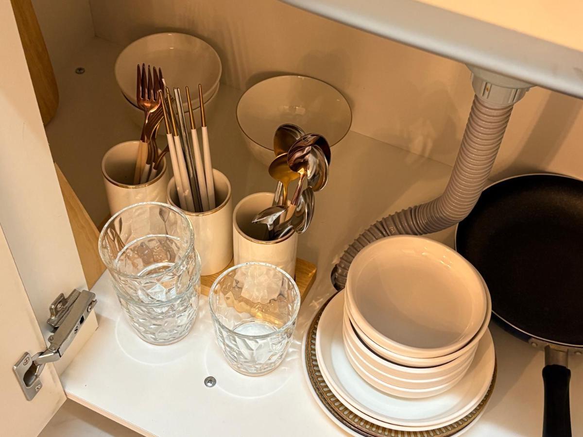 Gangnam 1min-Cozy Studio-Netflix-Silver909 - 3