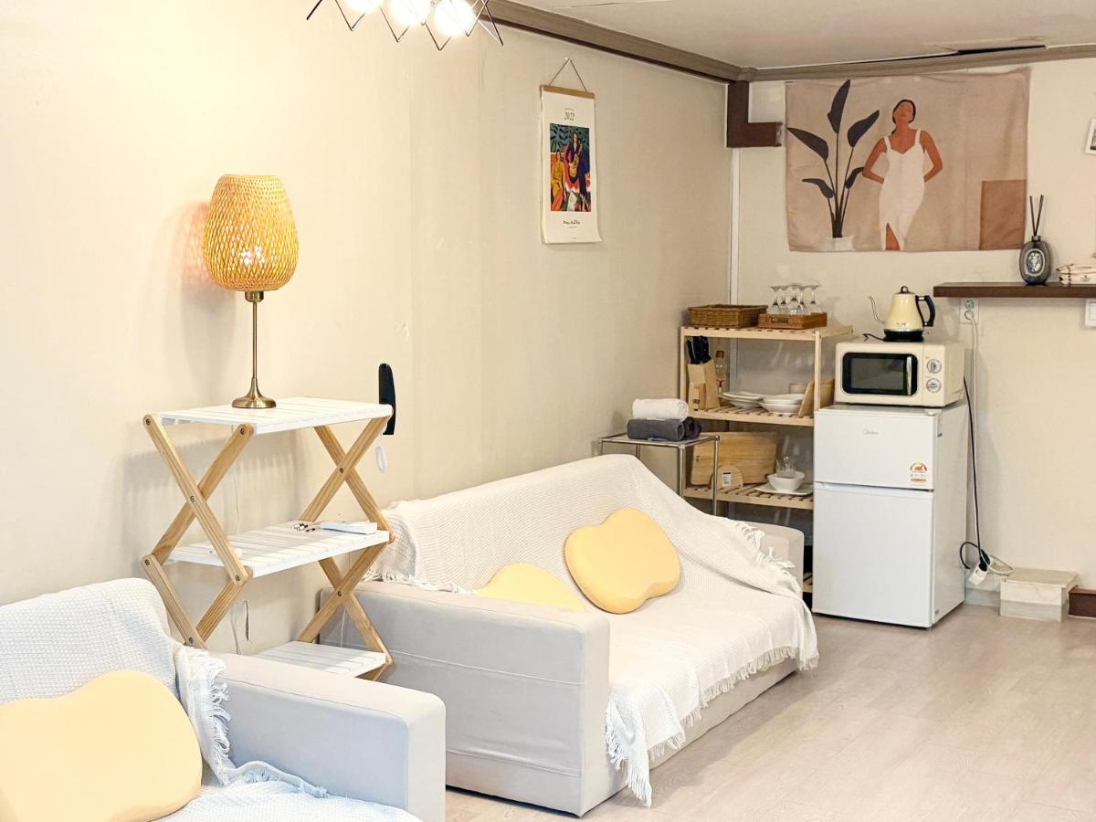 Gangnam 1min-Cozy Studio-Netflix-Silver409 - 3