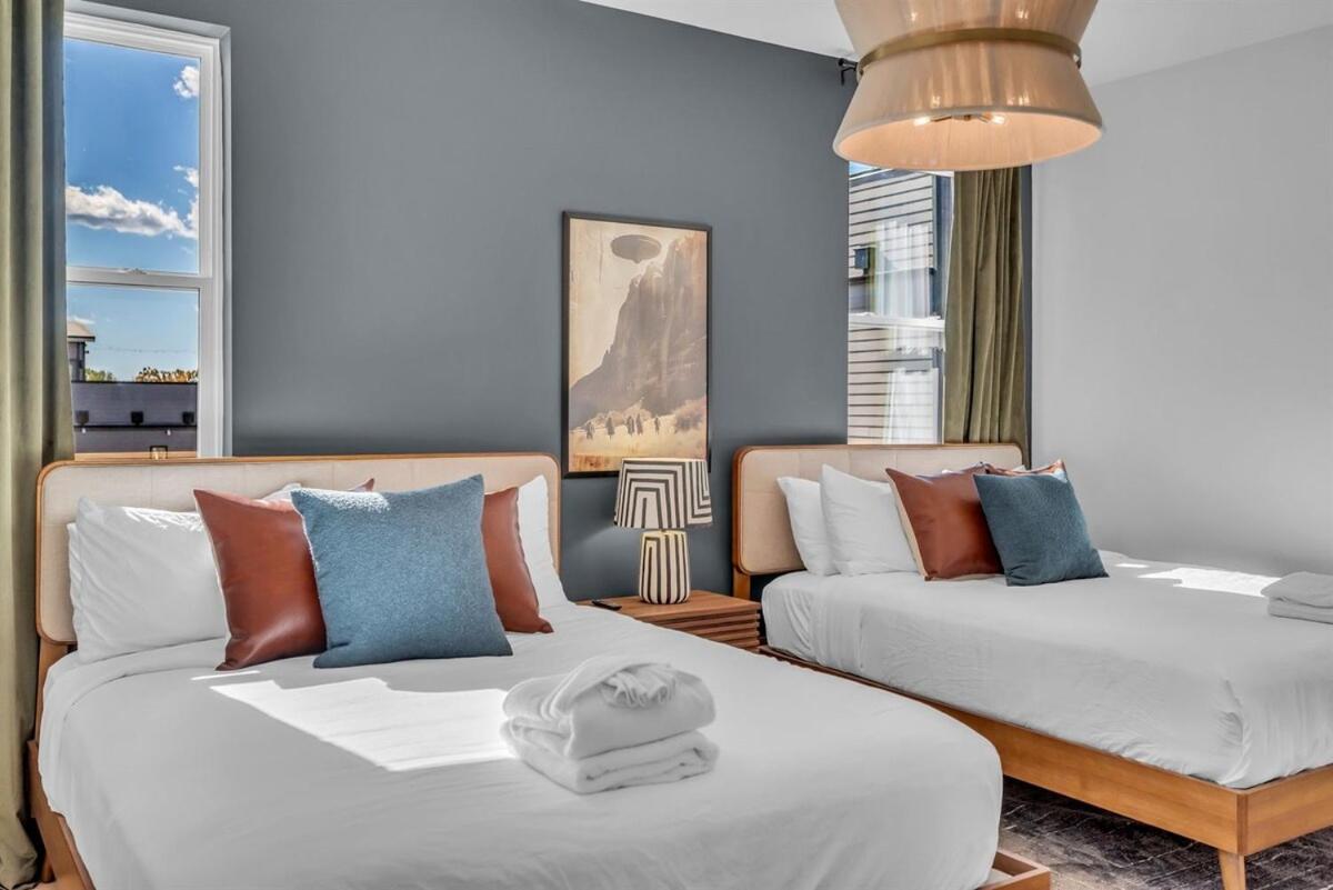 Stylish 5BR Nashville Retreat w Rooftop Hot Tub - 3