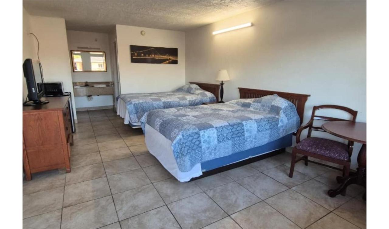 Central Motel — photo 23