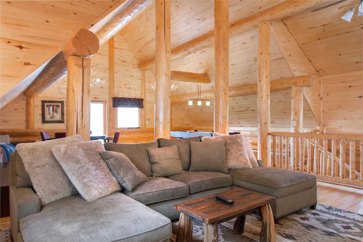 Elk Meadows Lodge — photo 17
