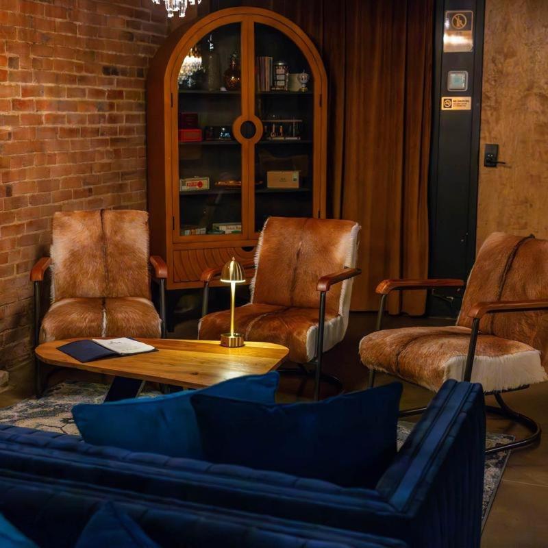 The 1865 Nashville Experience With Speakeasy, Pool & Parking - 4