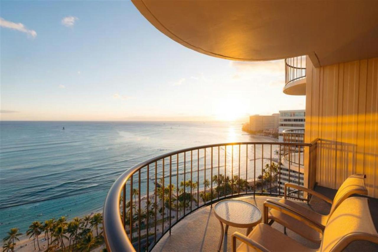 Image: Waikiki Beach Marriott Resort & Spa