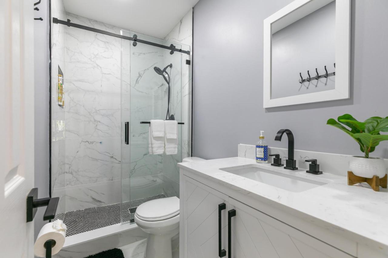 Modern Miami Oasis with Pool & Water View - 3